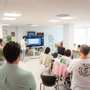 Vídeo corporativo y contenido para redes sociales en Cádiz